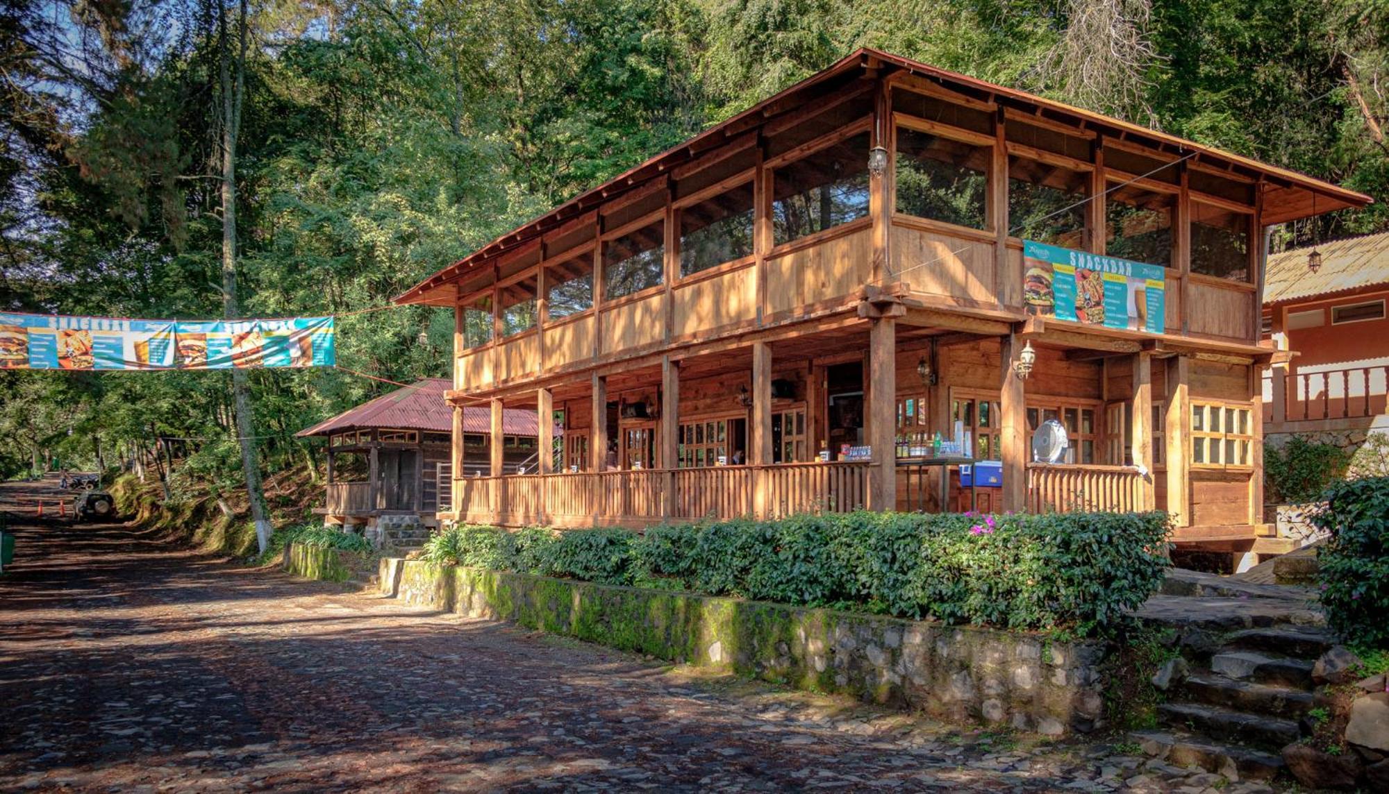 Zirahuen Forest And Resort Exteriér fotografie