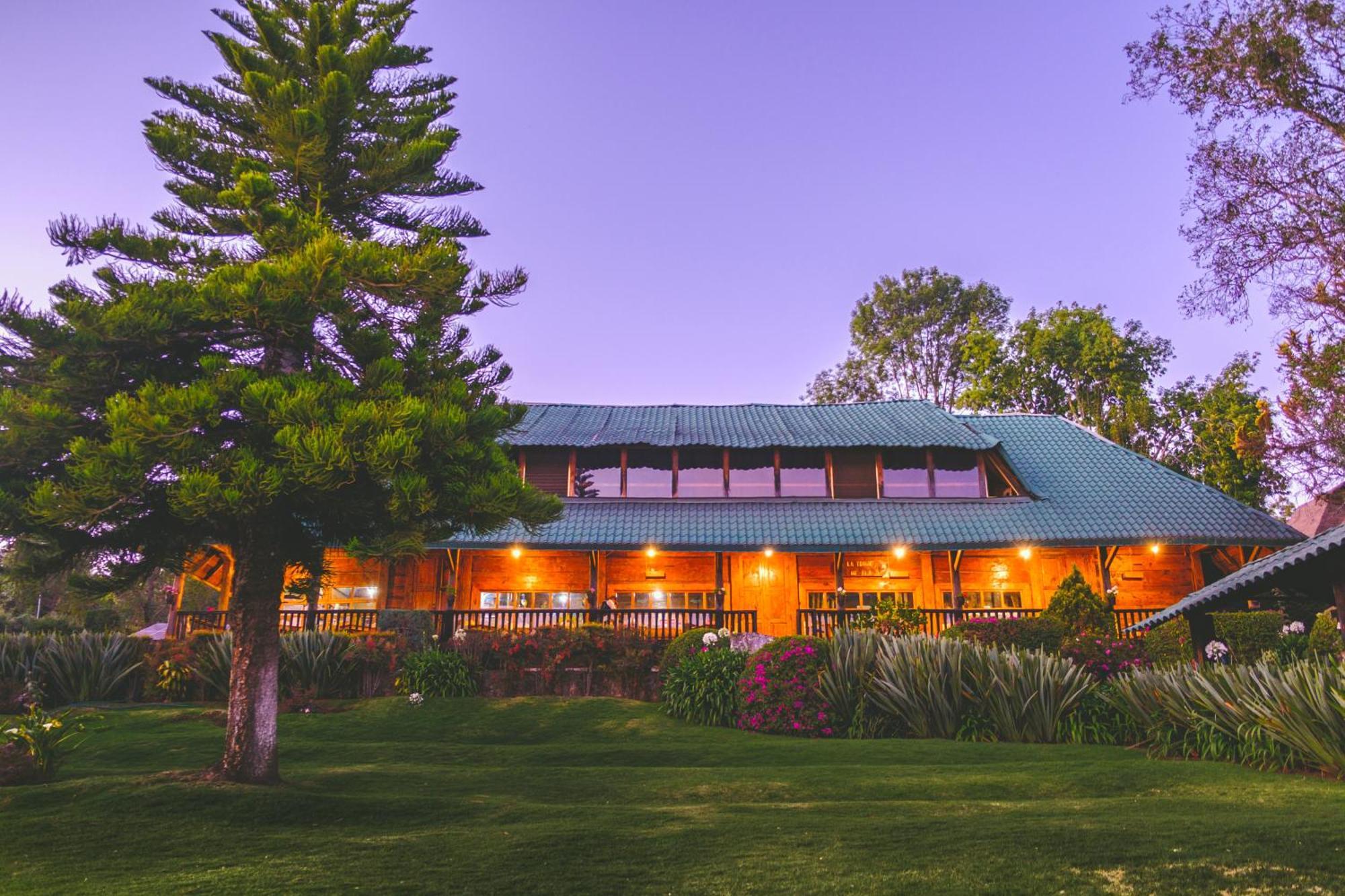 Zirahuen Forest And Resort Exteriér fotografie