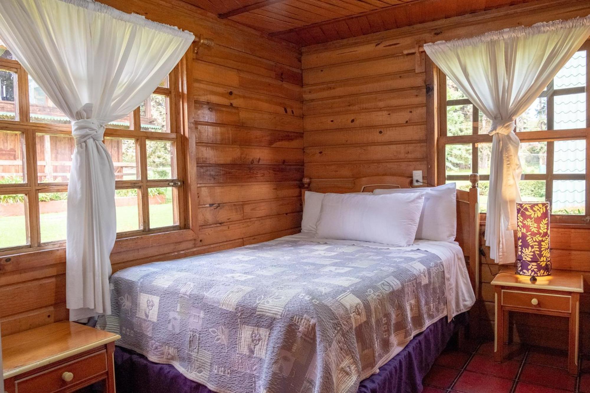 Zirahuen Forest And Resort Exteriér fotografie
